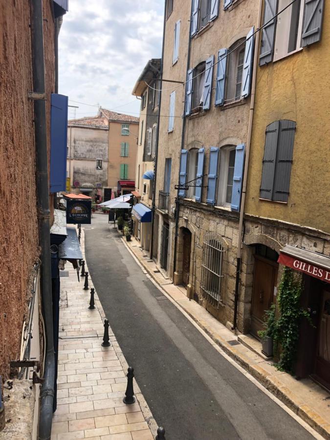 Fontaine Apartman Aups Kültér fotó