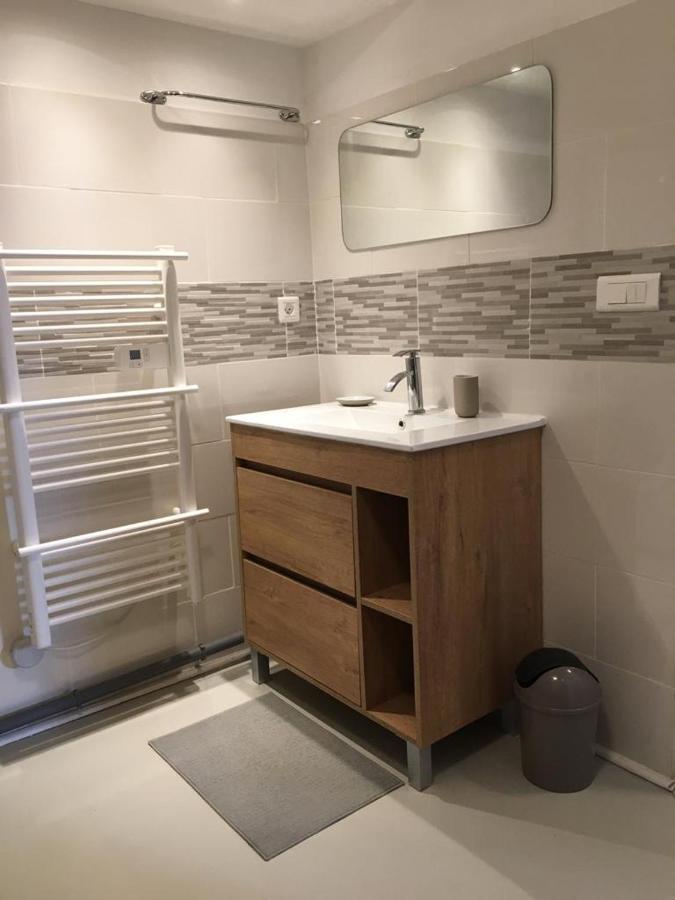 Fontaine Apartman Aups Kültér fotó
