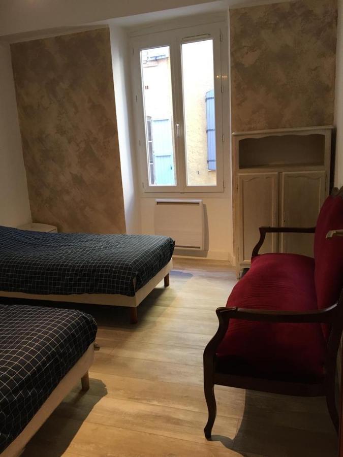Fontaine Apartman Aups Kültér fotó