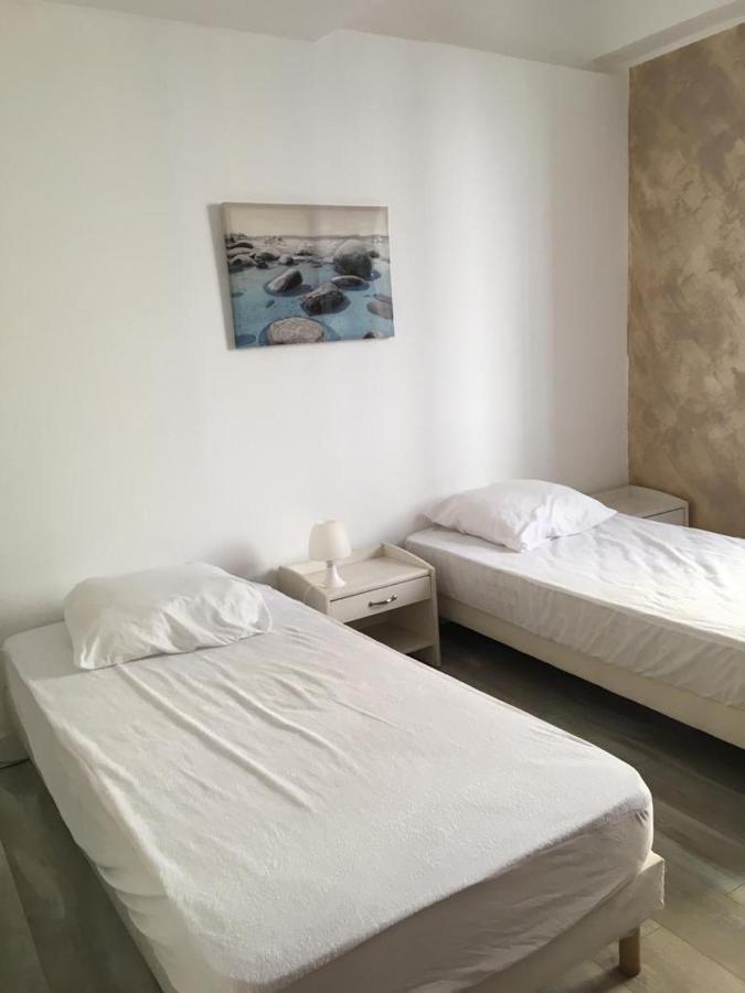 Fontaine Apartman Aups Kültér fotó